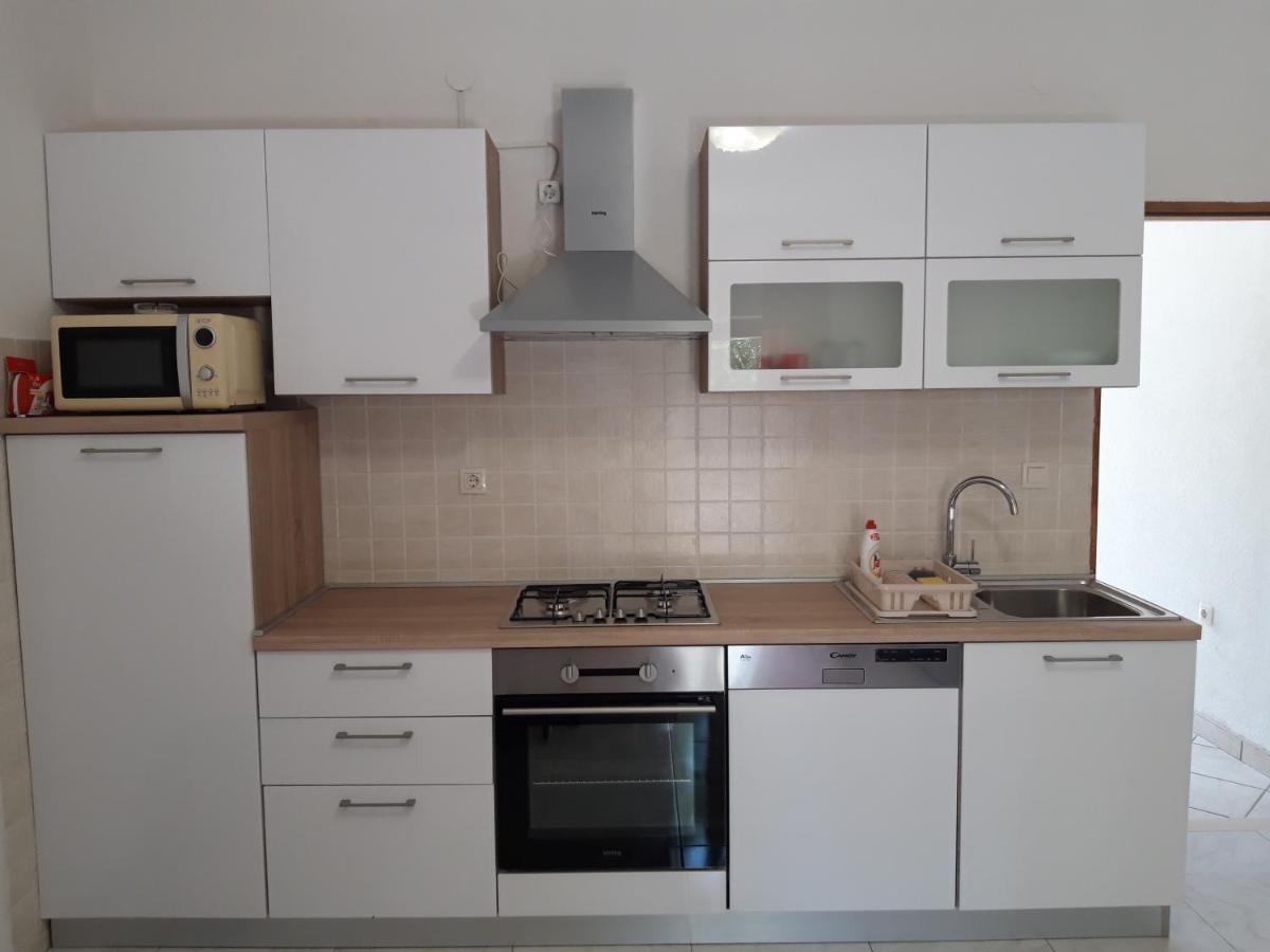 Apartment Limuni